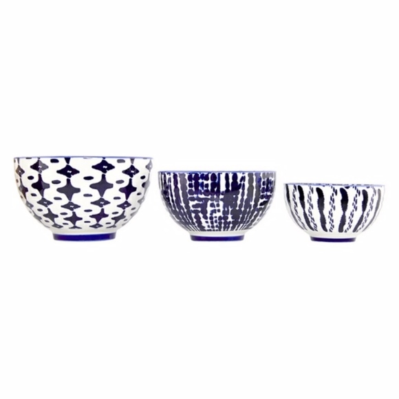 WEST ELM - Indigo Tye-Dye Nesting Bowls - Picture 2 of 6